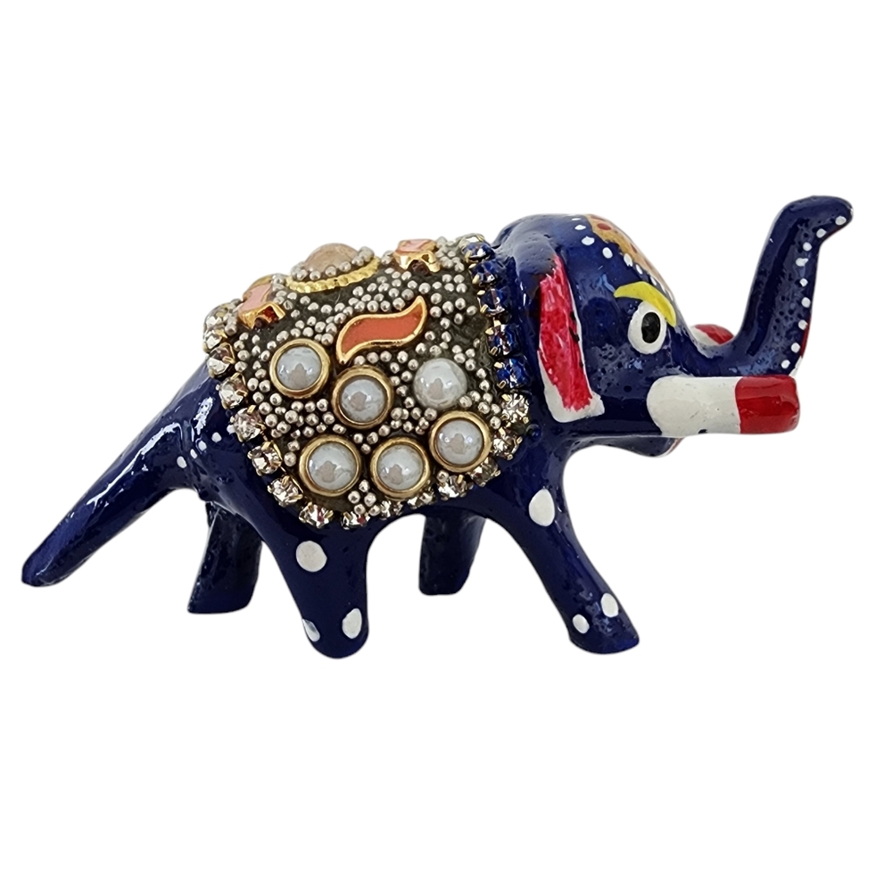 Standing Mini Elephant: strength, stability, grounding - hand painted figure - Picture 4 of 16